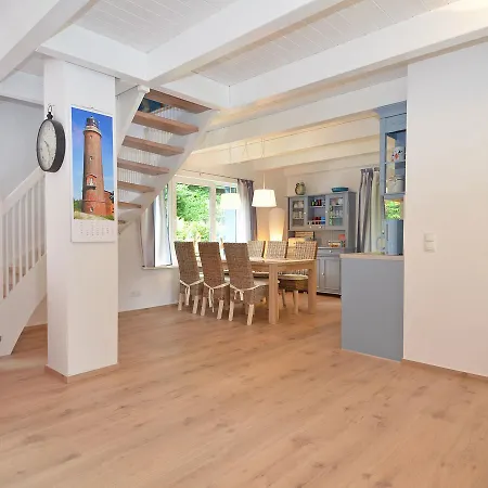 Blaues Strandhaus * Sellin (Rugen)